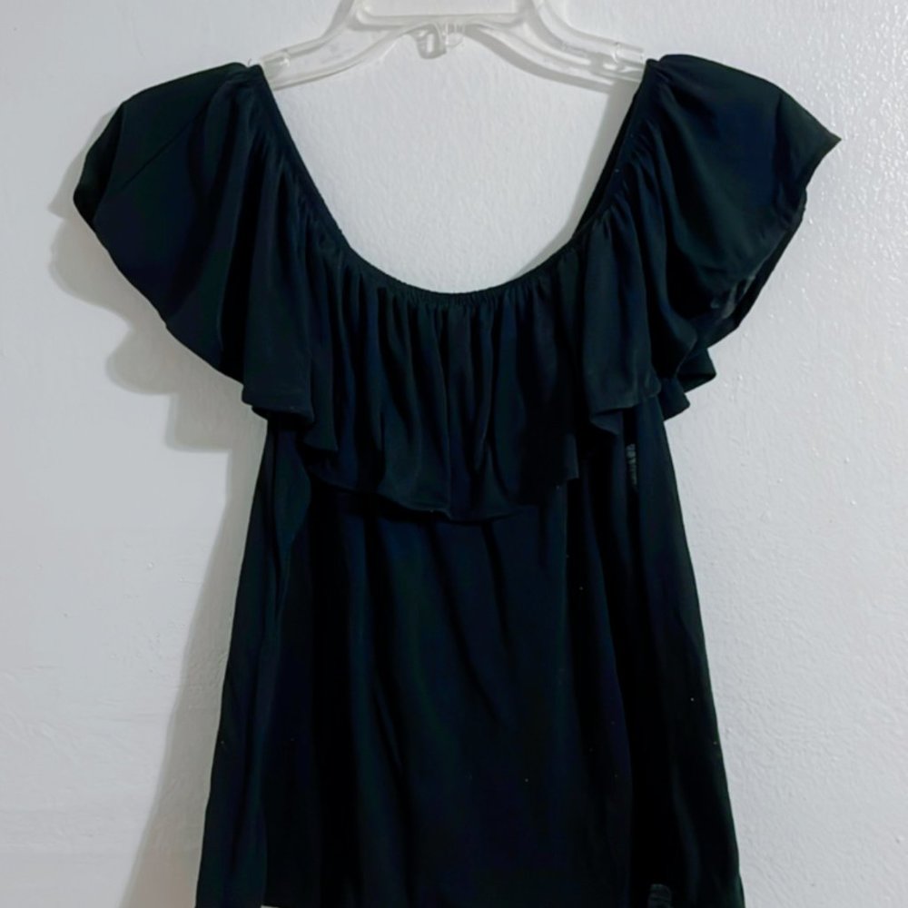 Black H&M off the shoulder blouse